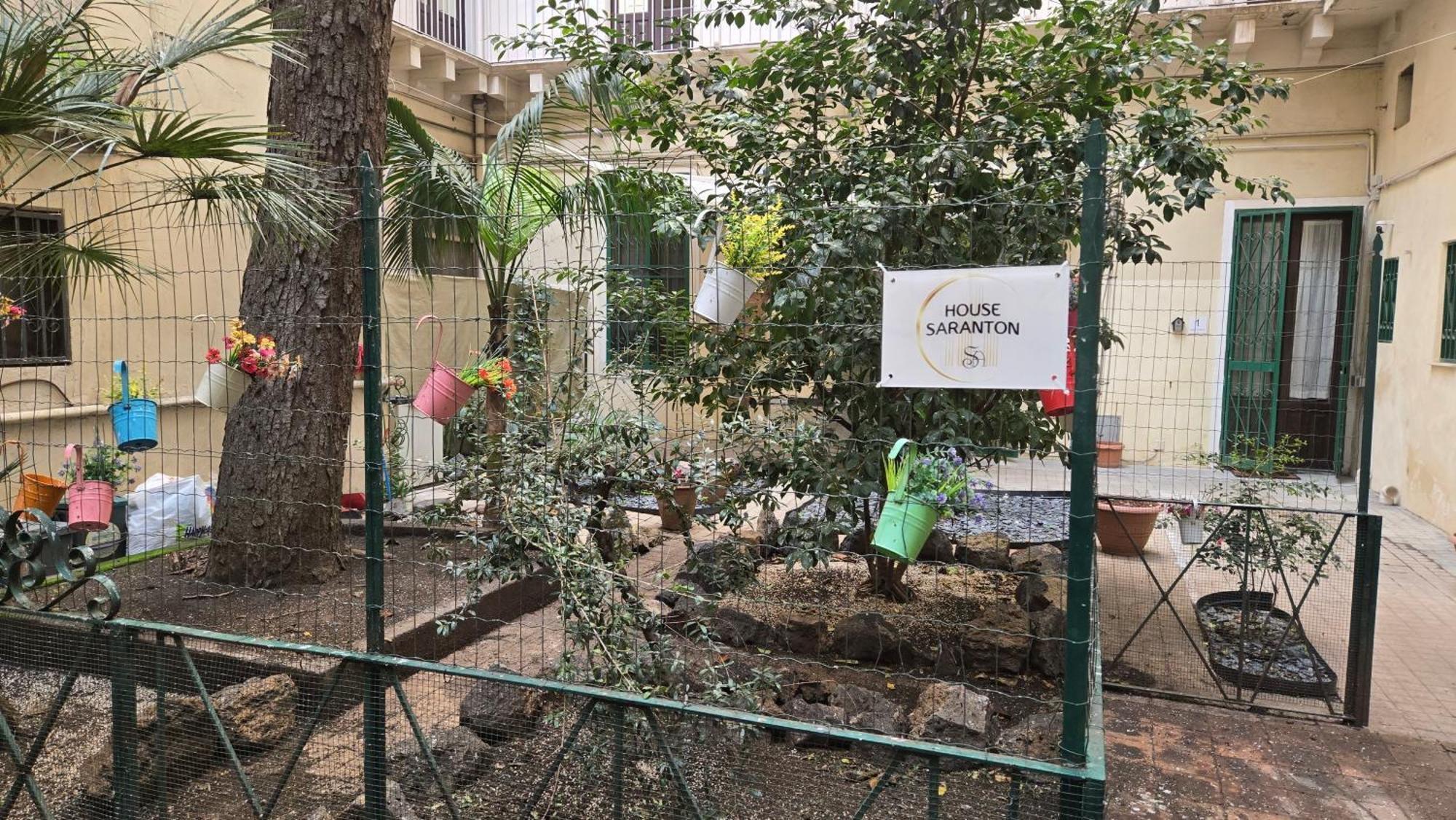 卡塔尼亚 Saranton House酒店 外观 照片
